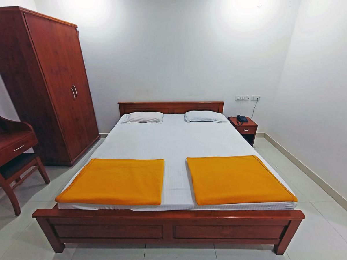 Staymaker Shri Shakti Residency Хубли Экстерьер фото