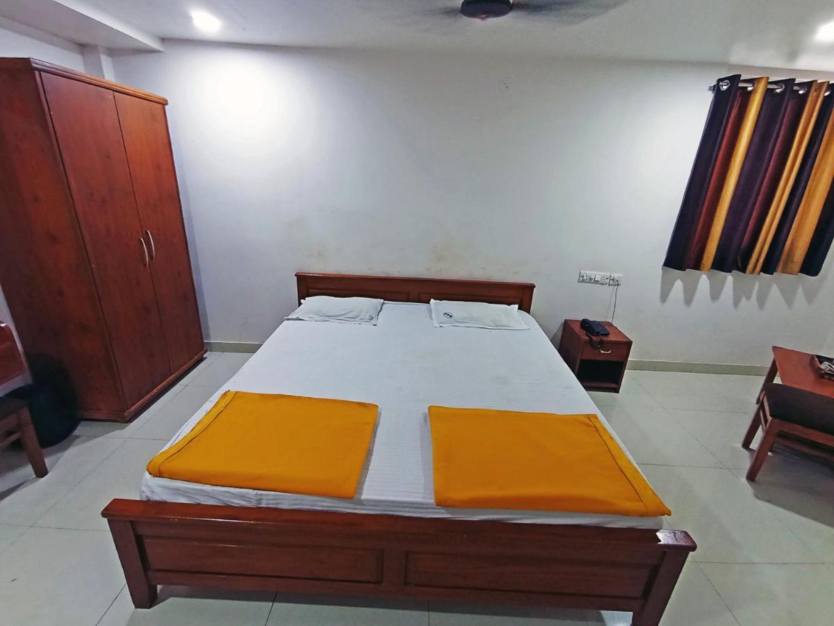 Staymaker Shri Shakti Residency Хубли Экстерьер фото