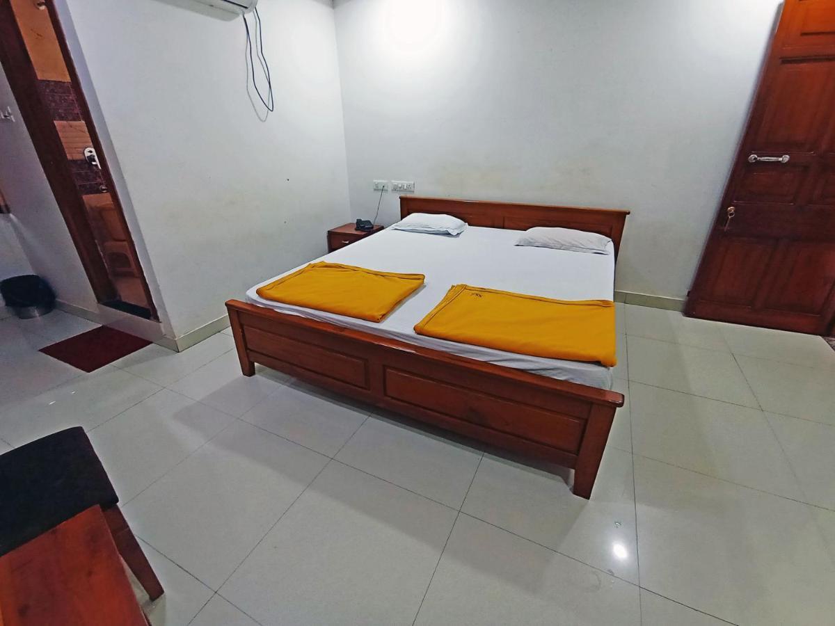Staymaker Shri Shakti Residency Хубли Экстерьер фото