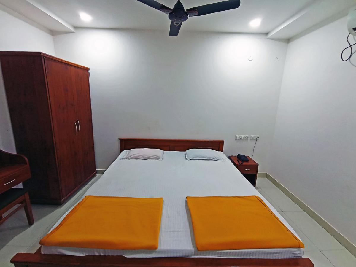 Staymaker Shri Shakti Residency Хубли Экстерьер фото